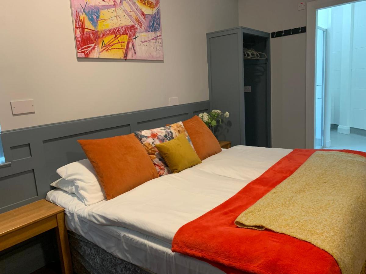 Lanigan'S Accommodation คิลเคนนี ภายนอก รูปภาพ